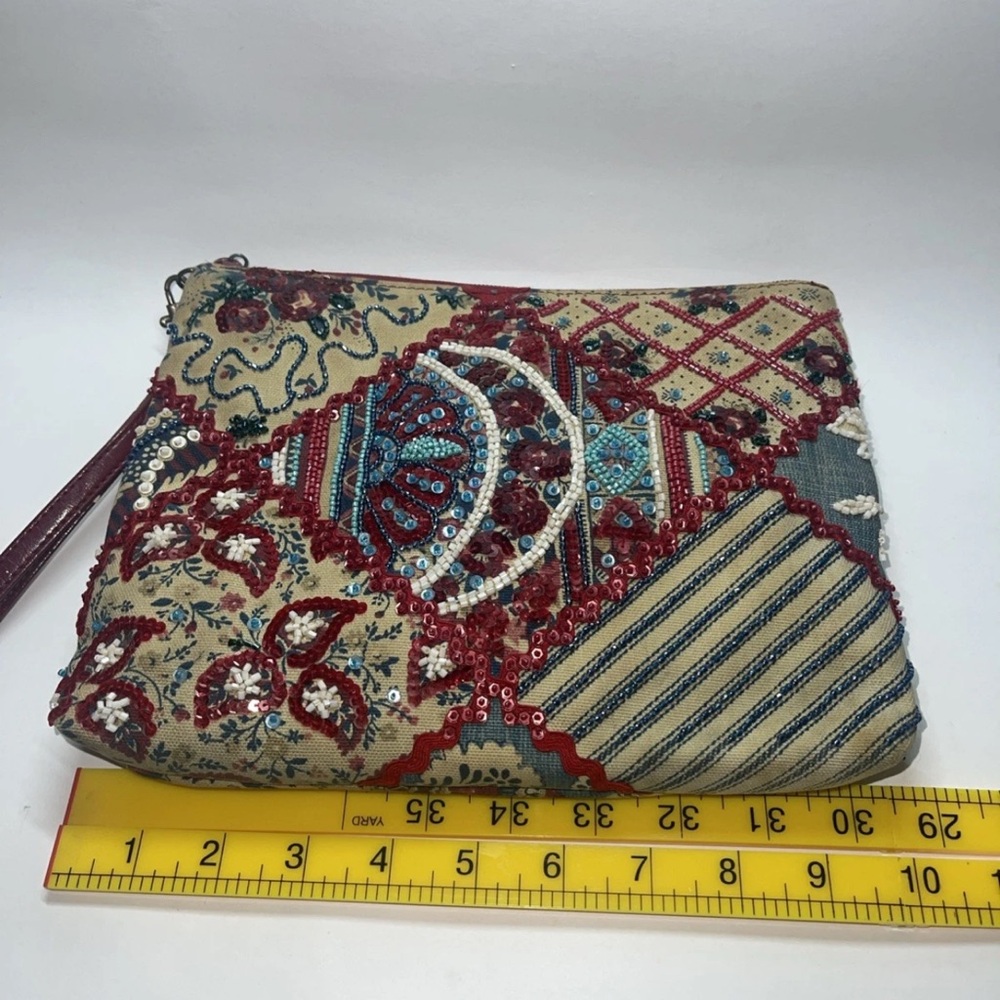 Vintage Isabella Fiore Beaded Clutch/ Handbag - Picture 2 of 10